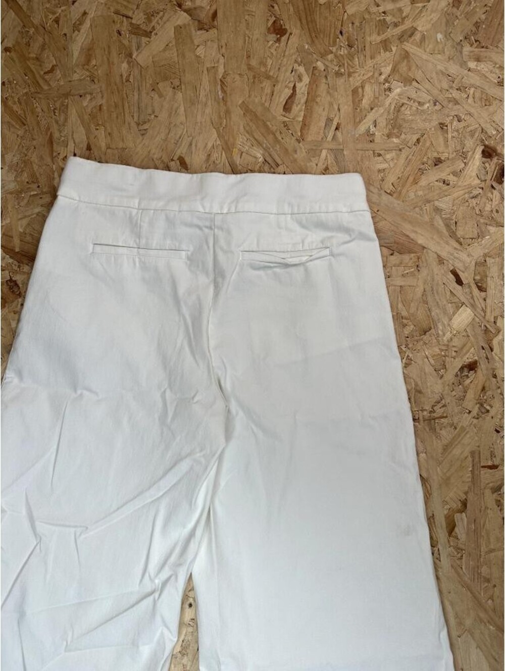 Chicos White Wide Leg Crop Pants Womens Size 0.5P US 6P Pull On Stretch Cropped - Picture 13 of 15